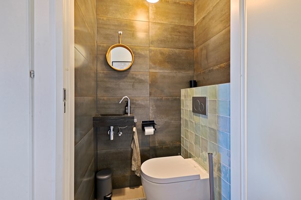 Medium property photo - Leeuwendalersweg 614, 1061 BJ Amsterdam